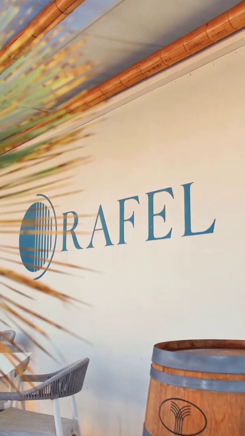 Location Rafel Beach Club